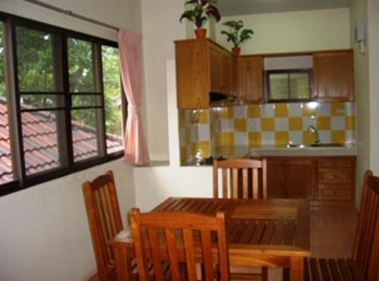 เดอะดีไลท์ไพน์ทรีวิลเลจ