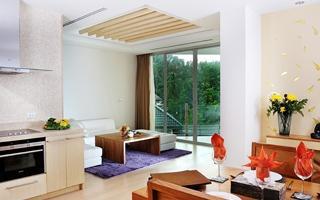 โรงแรมบีชฟร้อนท์ ภูเก็ต