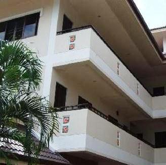 โรงแรมบ้านน้ำใส เชียงใหม่