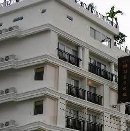 โรงแรมมัทรี ป่าตอง
