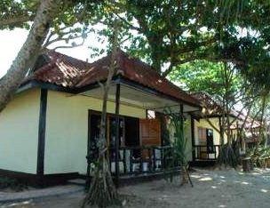 ลันตา ไนซ์ บีช รีสอร์ท