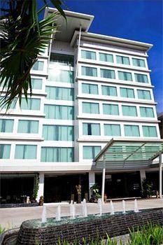 โรงแรมพรีเมียร์ ซิกเนเจอร์ พัทยา (Premier Signature Pattaya)
