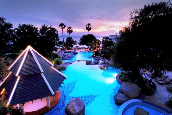 ลองบีช การ์เดน โฮเต็ล แอนด์ สปา (Long Beach Garden Hotel & Spa)