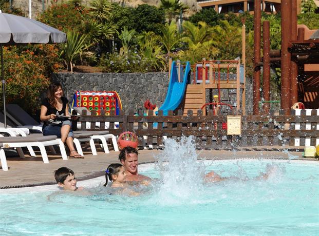 La Caleta Resort & Spa