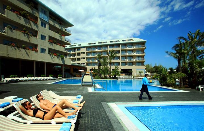 Aqua Hotel Onabrava Santa Susanna