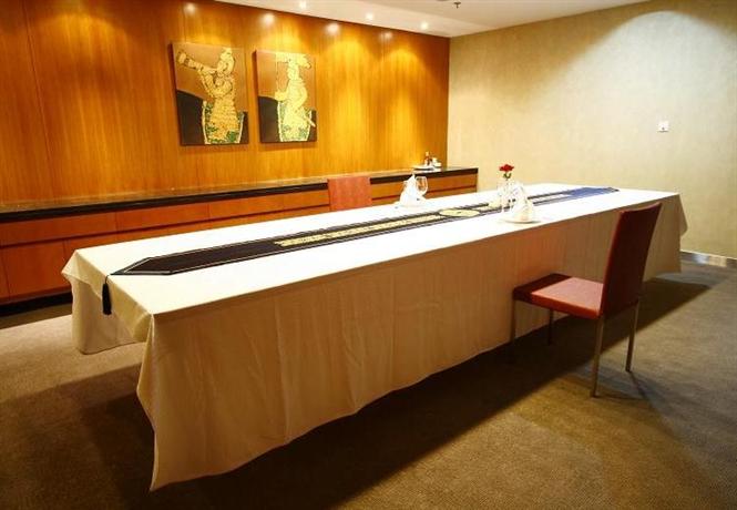 上海莱帝恩世大酒店