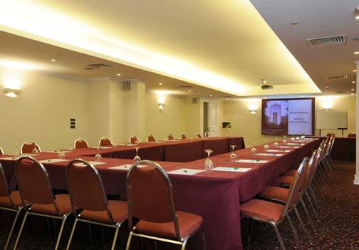 Hotel Kennedy Santiago
