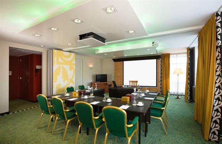 Hotel Theater Figi