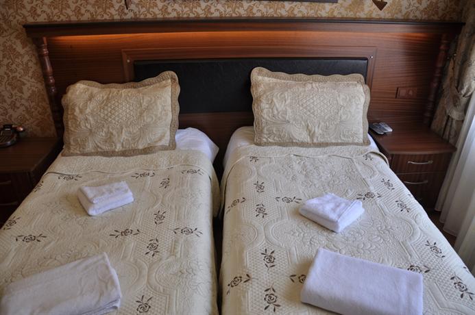 Blue Tuana Hotel