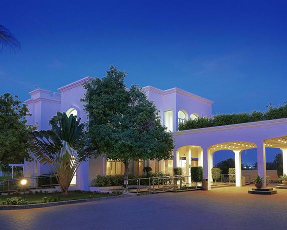 Al Nahda Resort & Spa Barka Oman thumbnail