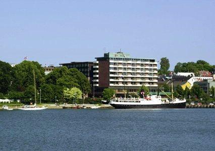 Hotel Klubben Tonsberg Maritime Historic Centre Norway thumbnail