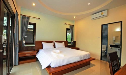 Phatcharee Resort