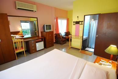 Birds and Bees Resort Pattaya