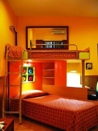 Birds and Bees Resort Pattaya