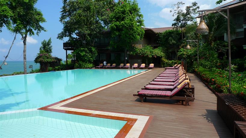 Birds and Bees Resort Pattaya
