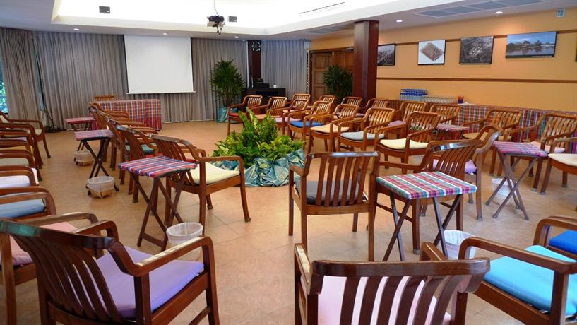 Birds and Bees Resort Pattaya