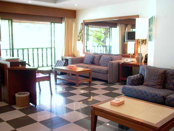 Birds and Bees Resort Pattaya