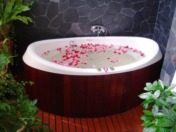 Birds and Bees Resort Pattaya