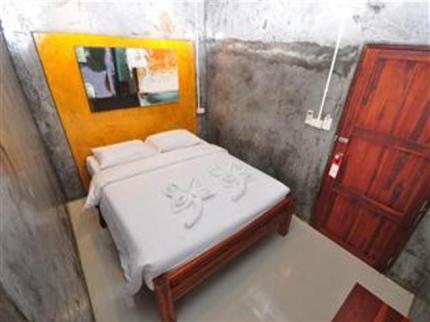 Hometel Hotel