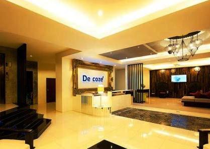 โรงแรมเดอโคเซ่