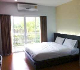 โรงแรมปาริยากรีนเพลส