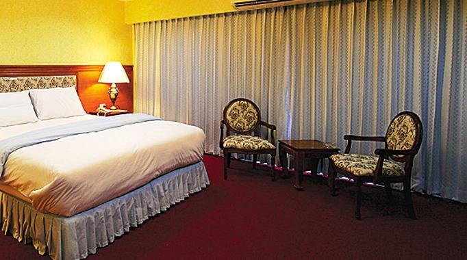 โรงแรมเอ็นทีเค