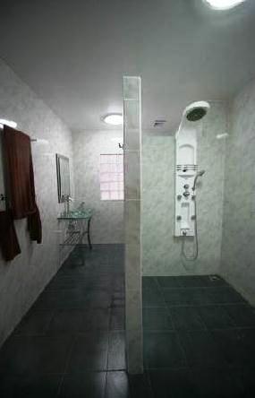 โรงแรมดอนพลาซ่า