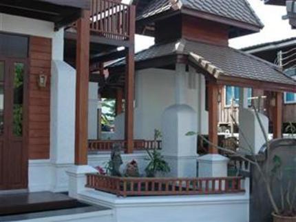 บ้านเล็ก โฮมสเตย์
