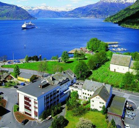 First Hotel Kinsarvik
