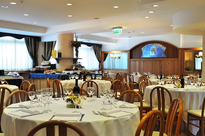 Bar_Restaurant