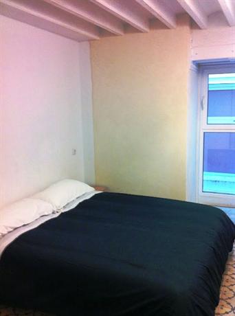 Barrio Boutik Hostal