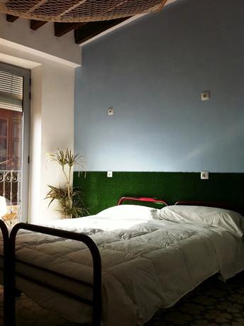 Barrio Boutik Hostal