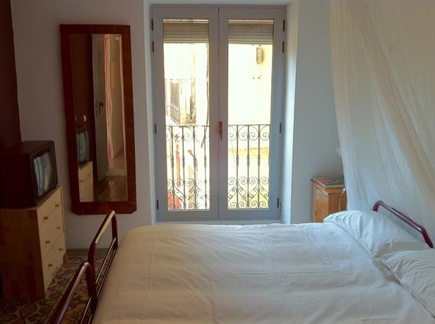 Barrio Boutik Hostal