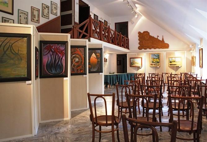 Majerik Hotel