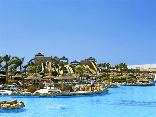 Titanic Resort & Aqua Park