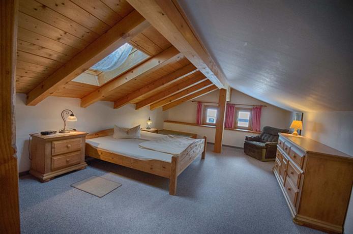 Hotel Ferienhaus Fux