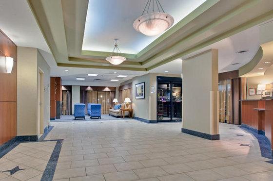 Holiday Inn Express & Suites - London Downtown