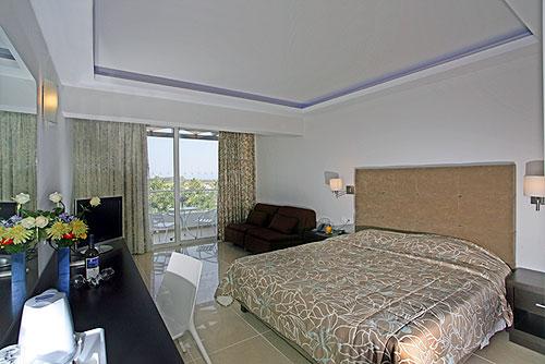Sun Palace Hotel Resort & Spa