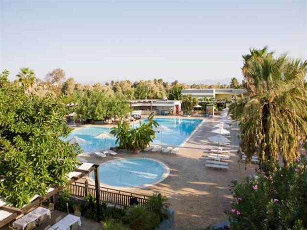 Sun Palace Hotel Resort & Spa