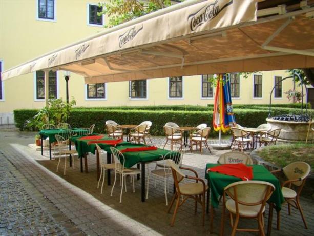 Hotel Klastrom