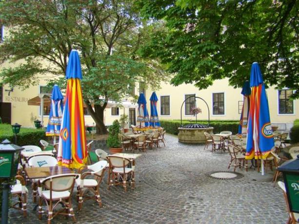 Hotel Klastrom
