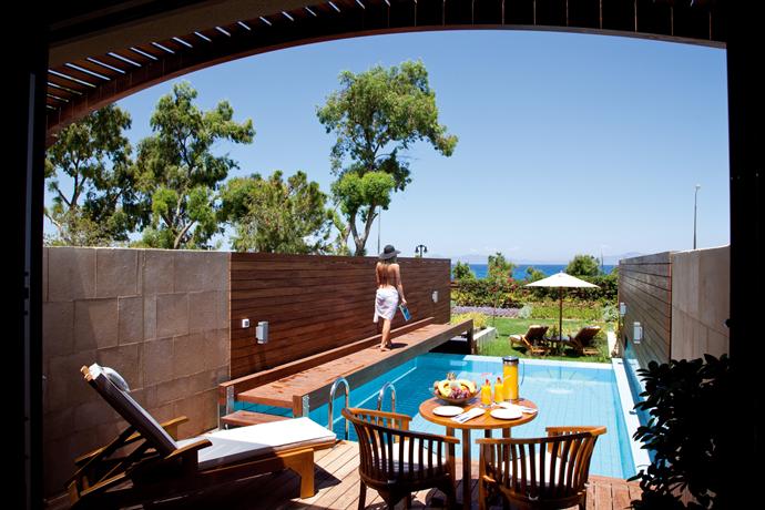 Rhodes Bay Hotel & Spa