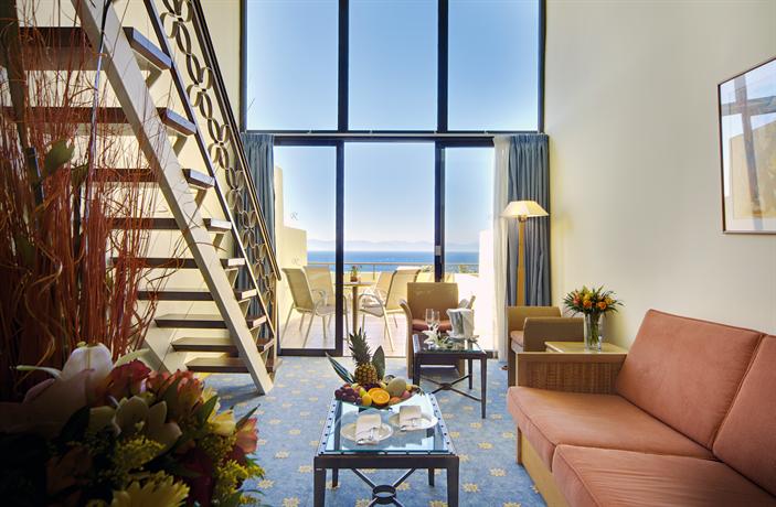 Rhodes Bay Hotel & Spa
