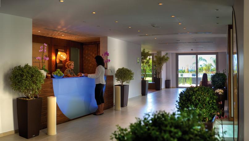 Rhodes Bay Hotel & Spa