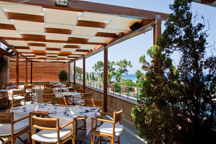 Rhodes Bay Hotel & Spa