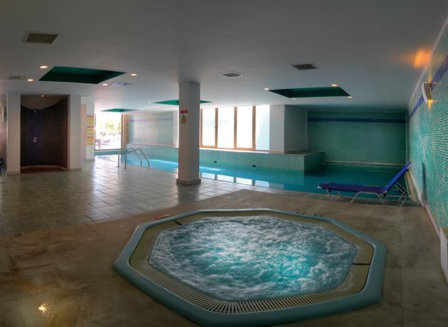 Rhodes Bay Hotel & Spa