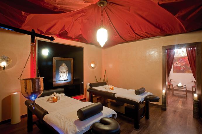 Rhodes Bay Hotel & Spa