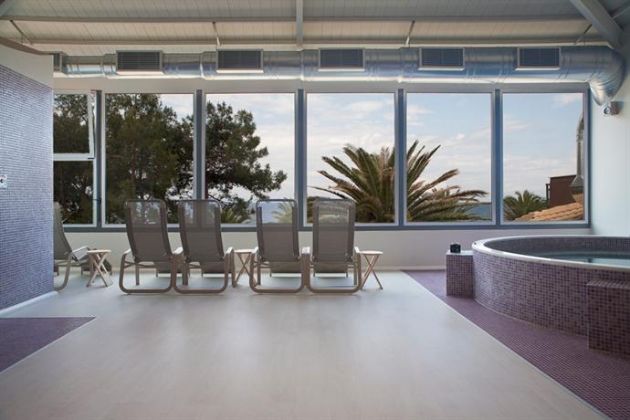 Alexandra Beach Spa Resort