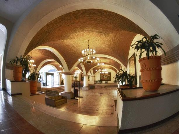 Hotel Gran Plaza & Convention Center