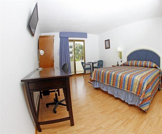 Hotel Gran Plaza & Convention Center